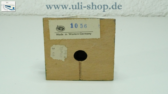 Preview: VAU-PE H0 1056 Modellhaus (Nr. 0327) Holzhaus bespielt